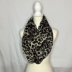 Y2K Leopard Print Infinity Scarf - Neutral Brown & Black
